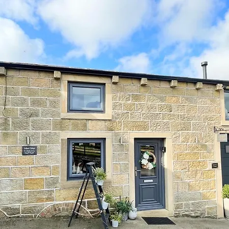 Saltpot Cottage, Cowling- A Unique Yorkshire * Cowling